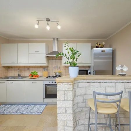 Ariella Appartement Krizanici