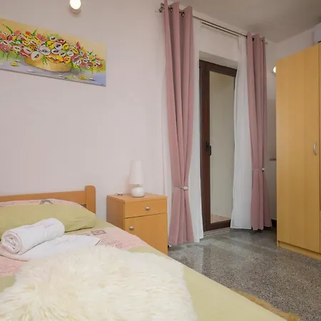 Ariella Apartment